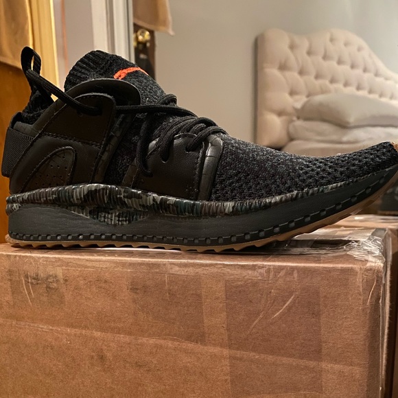 Puma Other - Puma Evoknit Sneaker